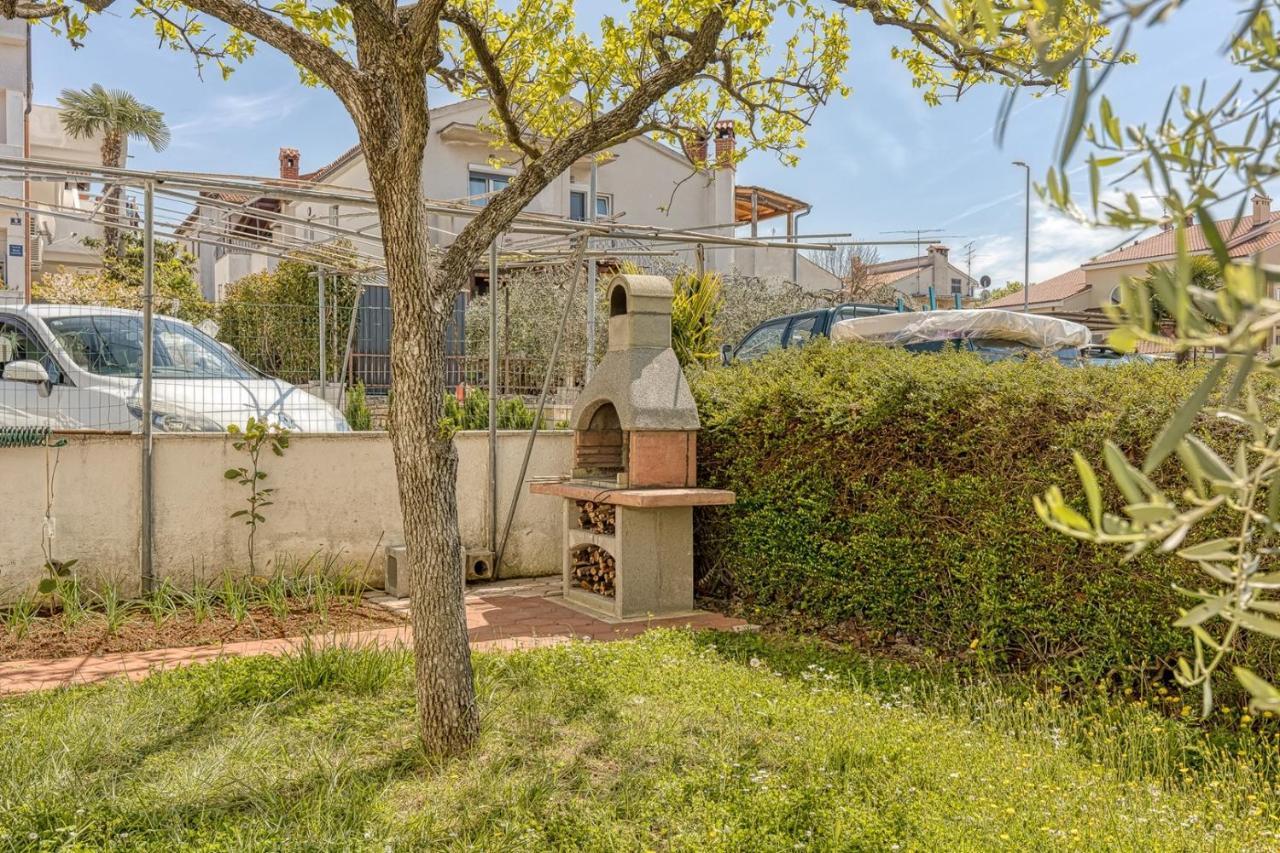 Apartments Kiki Spada ポレッチ エクステリア 写真
