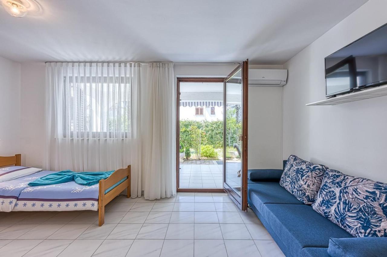 Apartments Kiki Spada ポレッチ エクステリア 写真